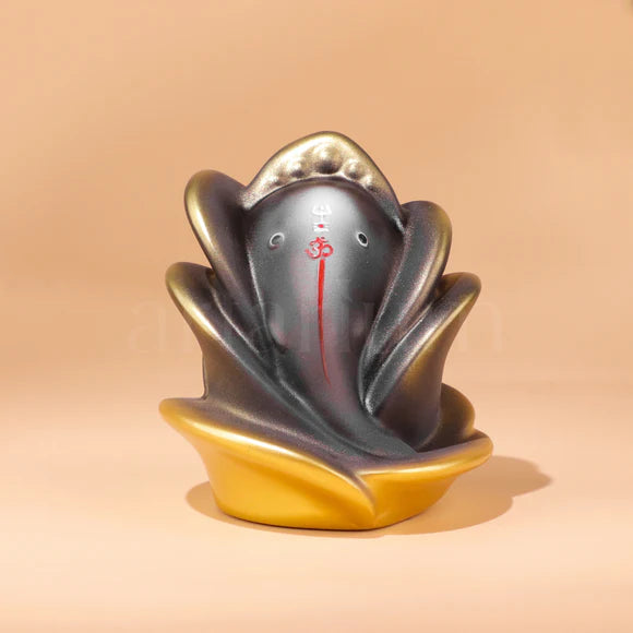 Rose Ganesha Car Dashboard