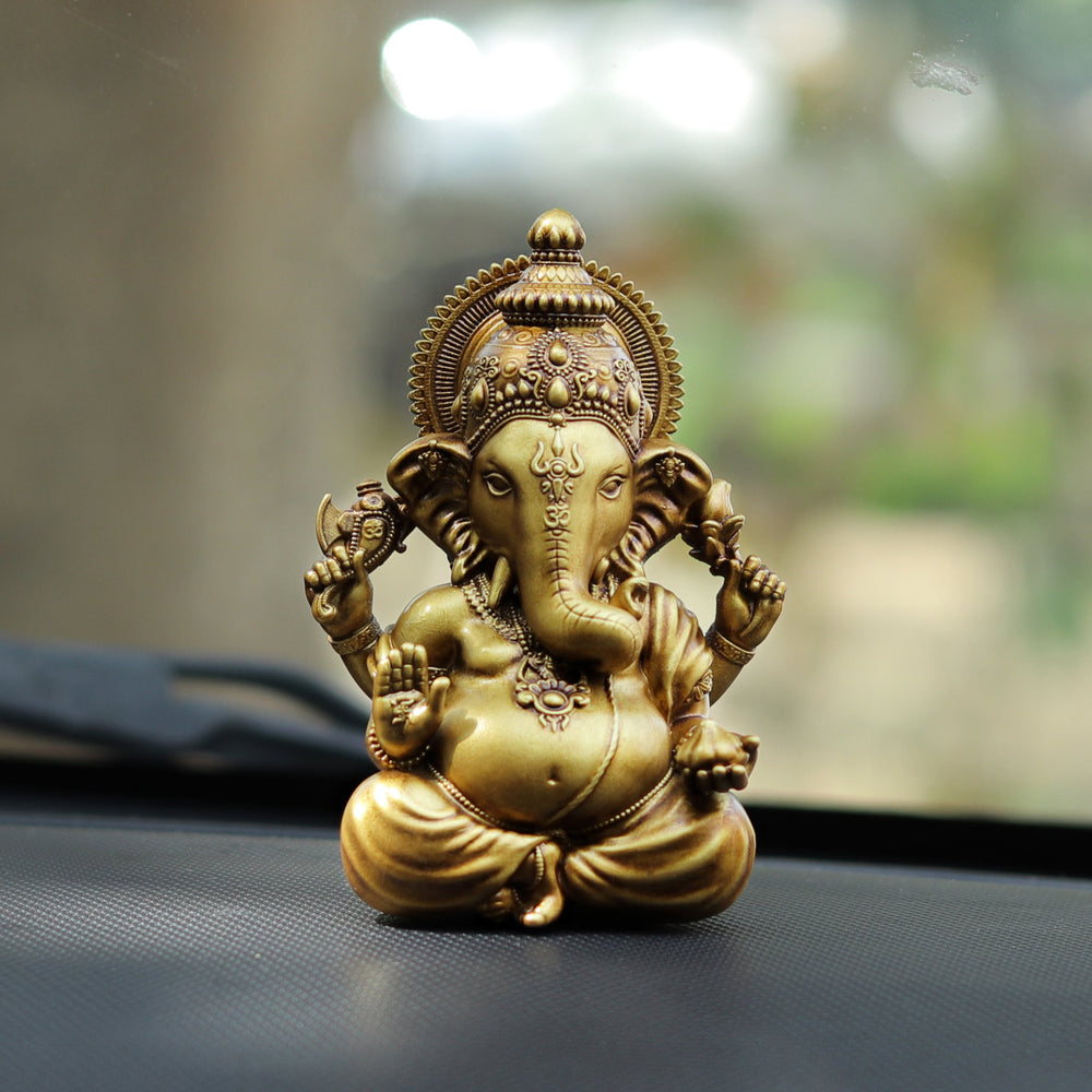 ganesh idol for car dashboard 