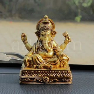 Vinayaka Car Dashboard theartarium