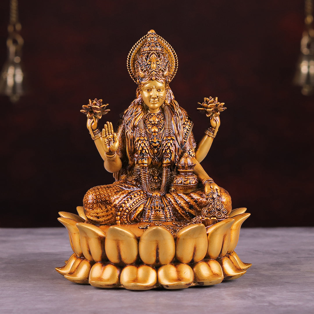 Dhanalaxmi (Lotus)