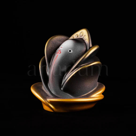 Rose Ganesha Car Dashboard
