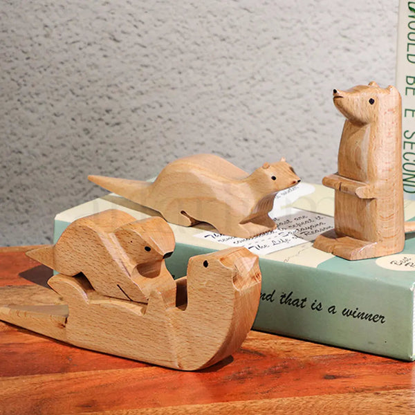 Otter Family