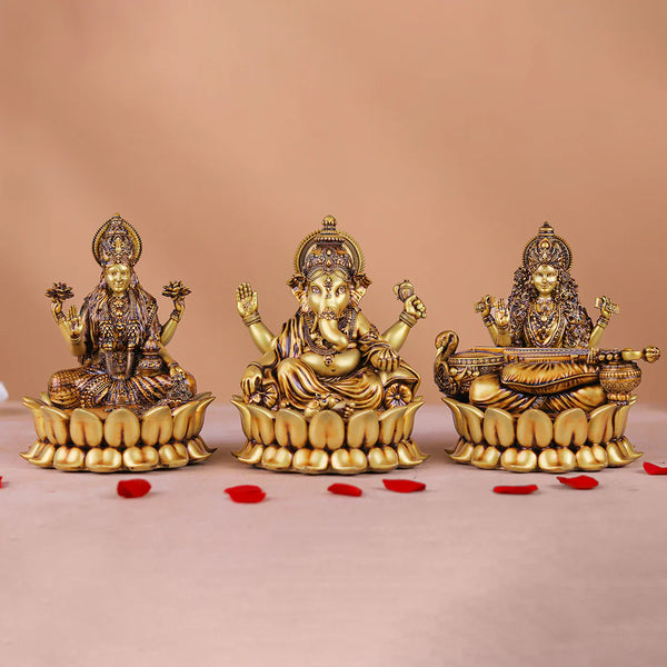 Mahalakshmi Ganapati Saraswati Murti (lotus)