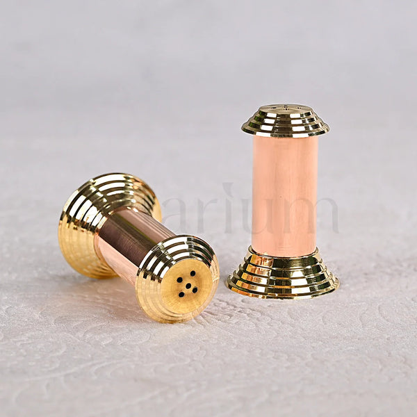 Salt & Pepper Shaker - Set of 2